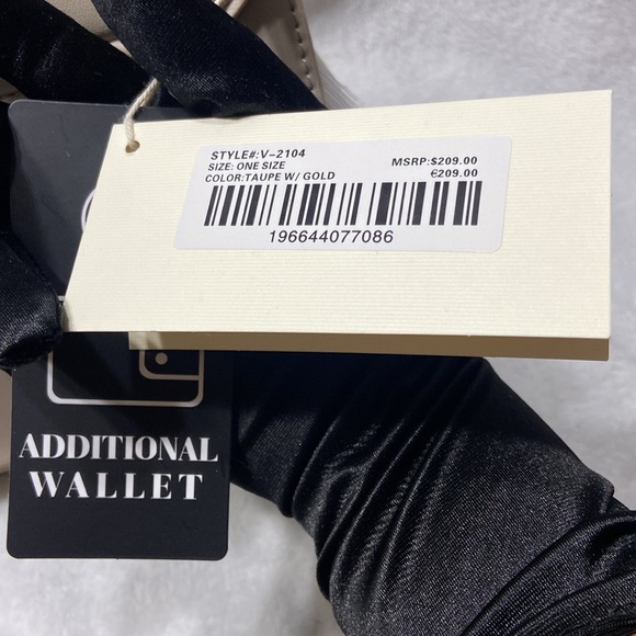 White Valentino Orlandi Crossbody Bag nwt - Picture 14 of 15